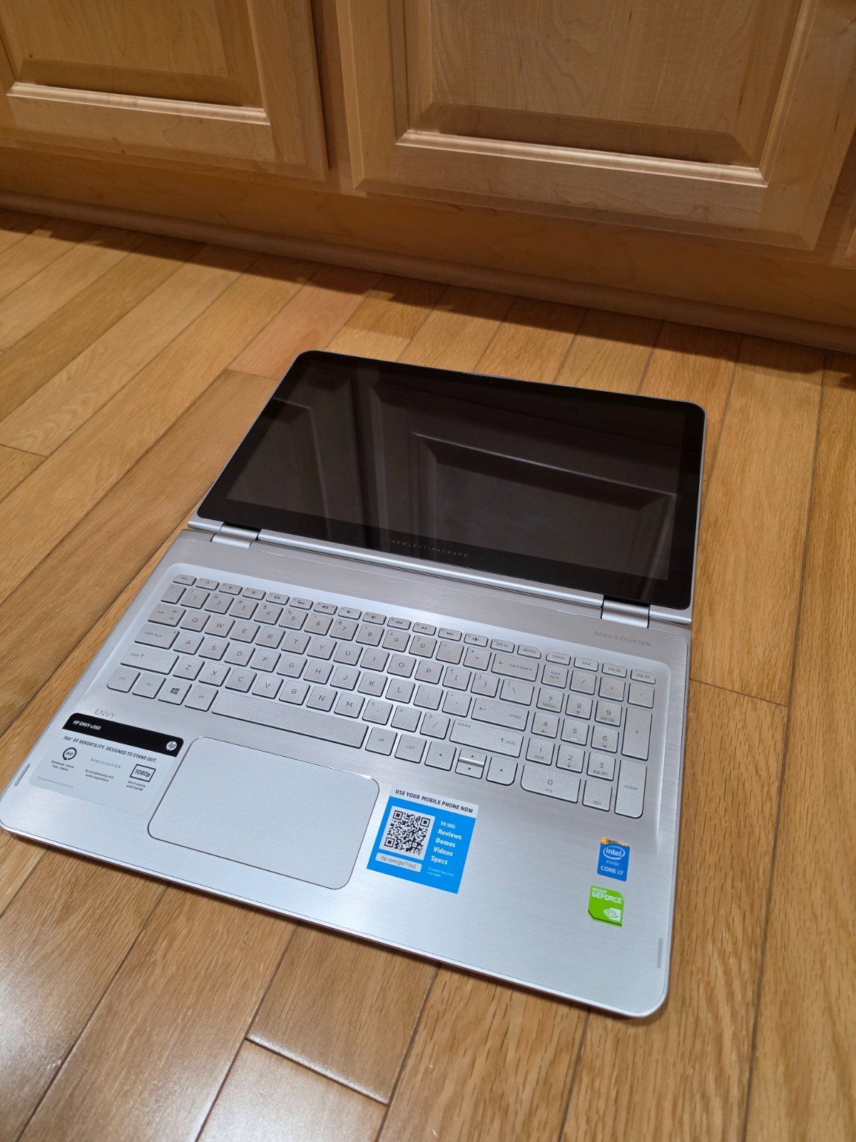 HP Envy M6-W102DX x360 2-in-1 15.6 Laptop 5th Intel i7-5500U 2.4GHz Windows 10