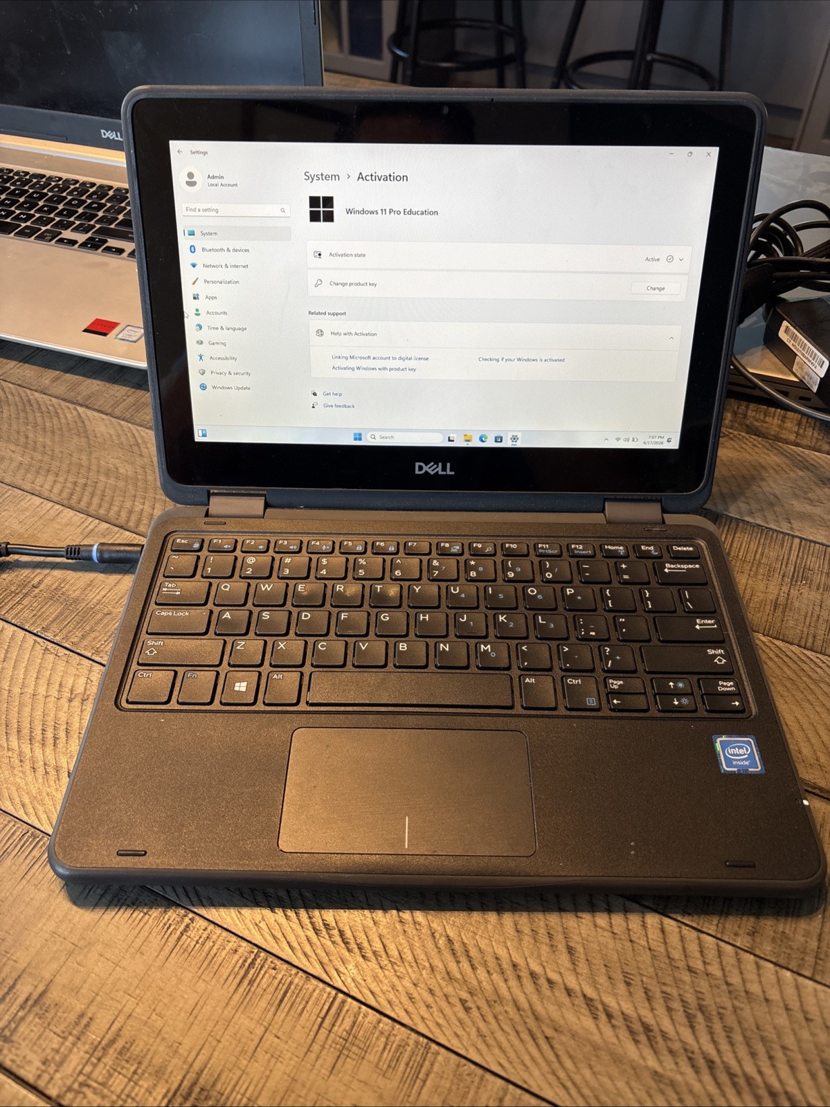 Dell Latitude 3190 2-in-1 Touch Intel N5030 1.1GHz 4 GB 64 GB SsD Win 11 P. Edu.