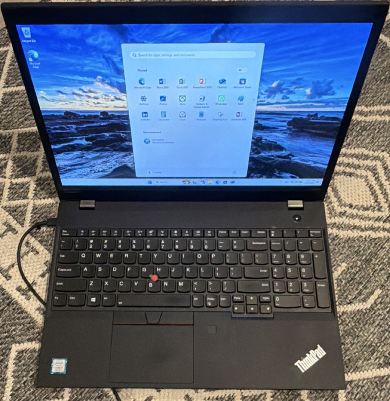 Lenovo ThinkPad P53S 15.6″ Laptop Intel Core i7 Windows 11 Black Wi-Fi Bluetooth