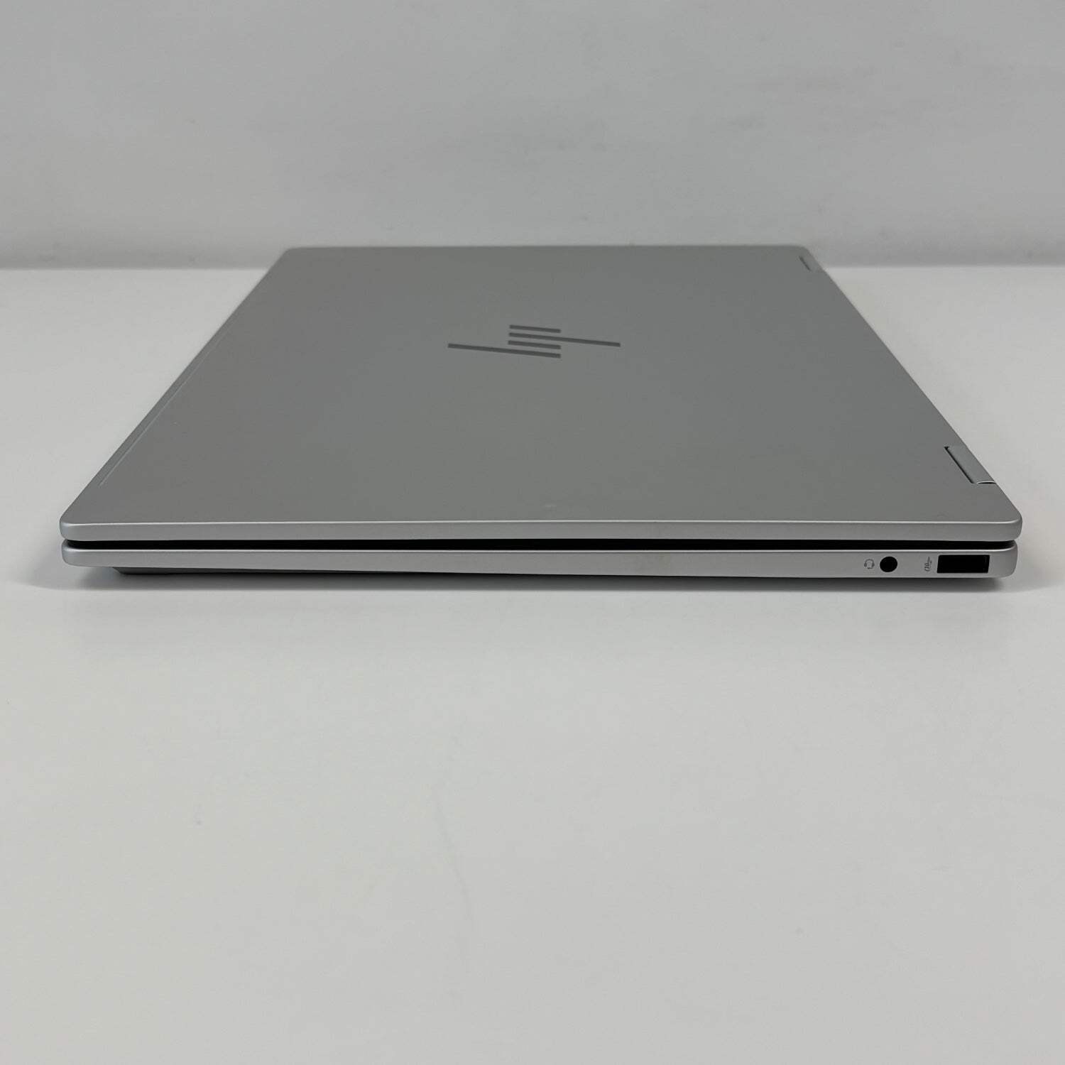 HP Omnibook 7 Flip 16-AU0070WM 16″ Core Ultra 7 256V 2.2GHz 16GB RAM 512GB SSD