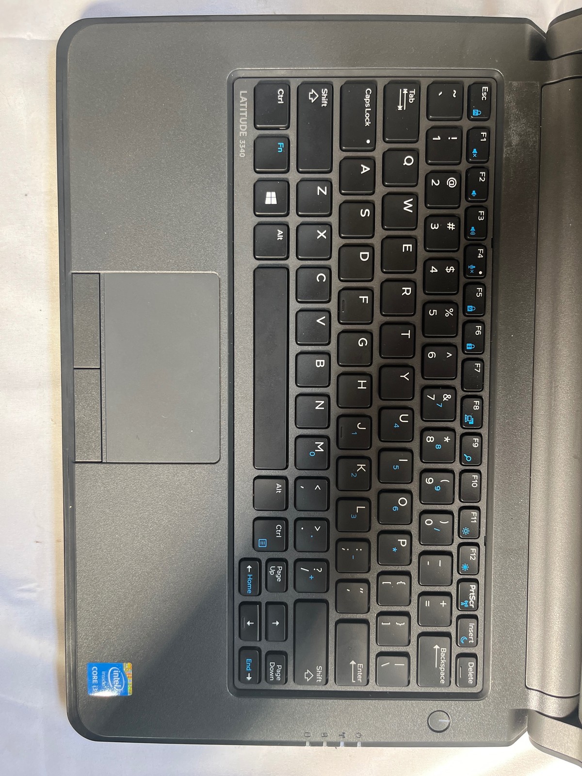 Dell Latitude 3340 i3-4030U 4GB 128GB SSD 13.3″