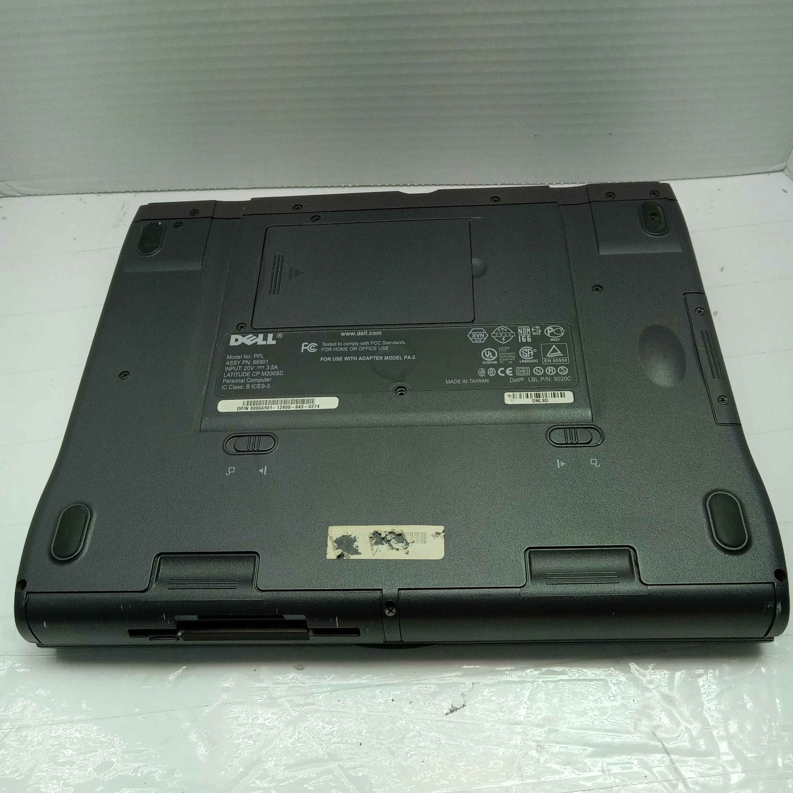 Dell Latitude CP-M200SD Vintage Laptop Pentium MMX No HDD – Untested READ ^