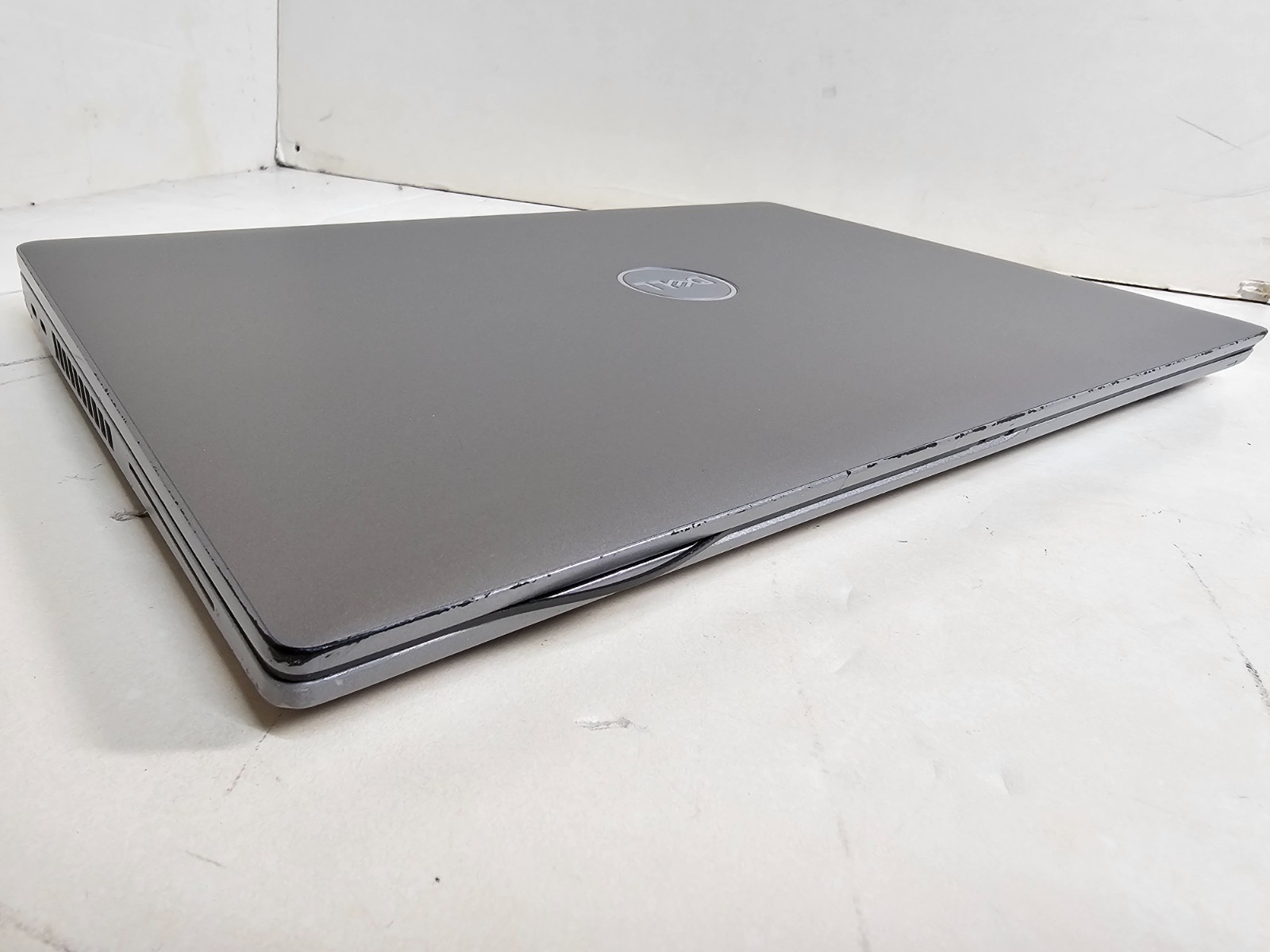 Dell Latitude 5530 Laptop – i5-1245U 16GB 512GB SSD Cam 15.6″ Touchscreen – SP1