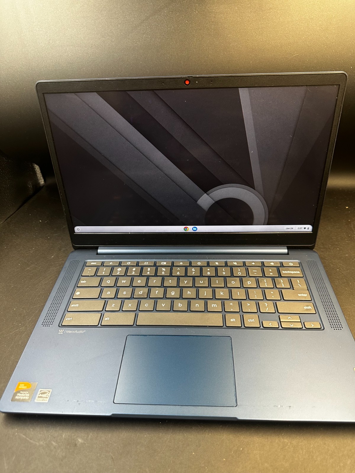 Lenovo IP Slim 3 Chrome 14M868 82XJ0000US 14″ Chromebook Octa-Core 4GB 64GB eMMC