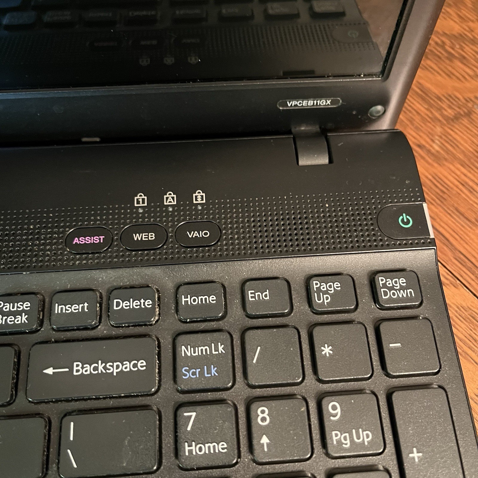 *READ* Sony Vaio VPCEB11GX Laptop Windows 7 Pro 262GB SSD Drive Upgrade Intel i3