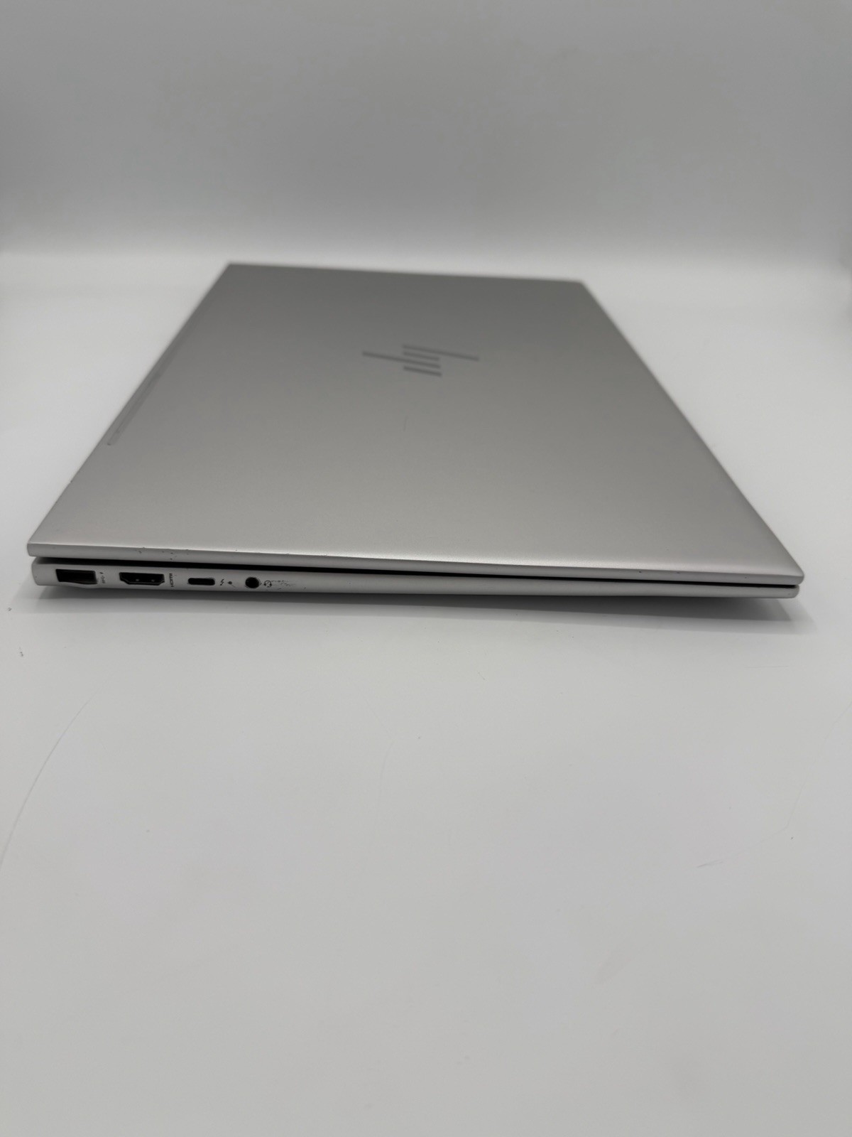 HP Envy 17m-ch0013dx 17.3” Touch i7-1165G7 16GB RAM 512GB SSD Windows 11 Iris Xe