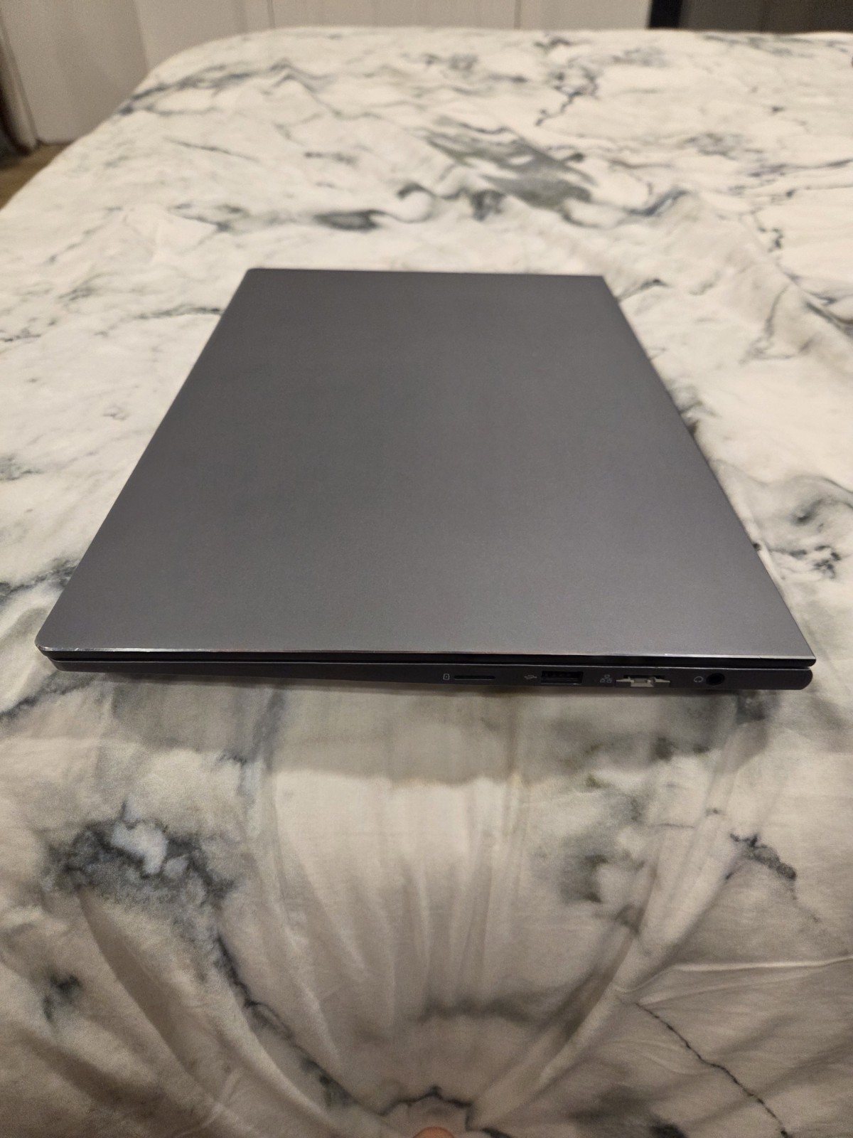 AMD Ryzen 9Notebook Laptop Gray 15.6Inch Integrated Graphics RAM 16GB SSD 512GB