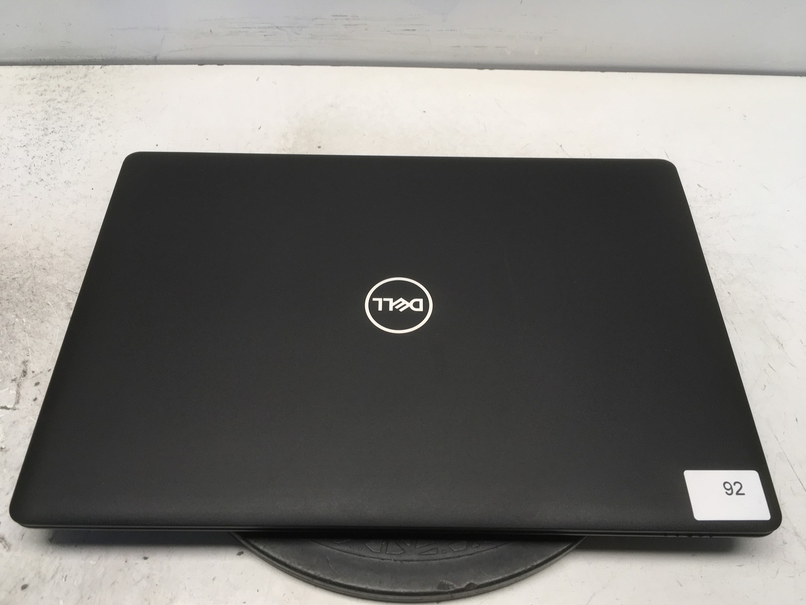 Dell Latitude 3590 Intel i3-7020U 2.3GHz 8 GB NO HDD No Batt