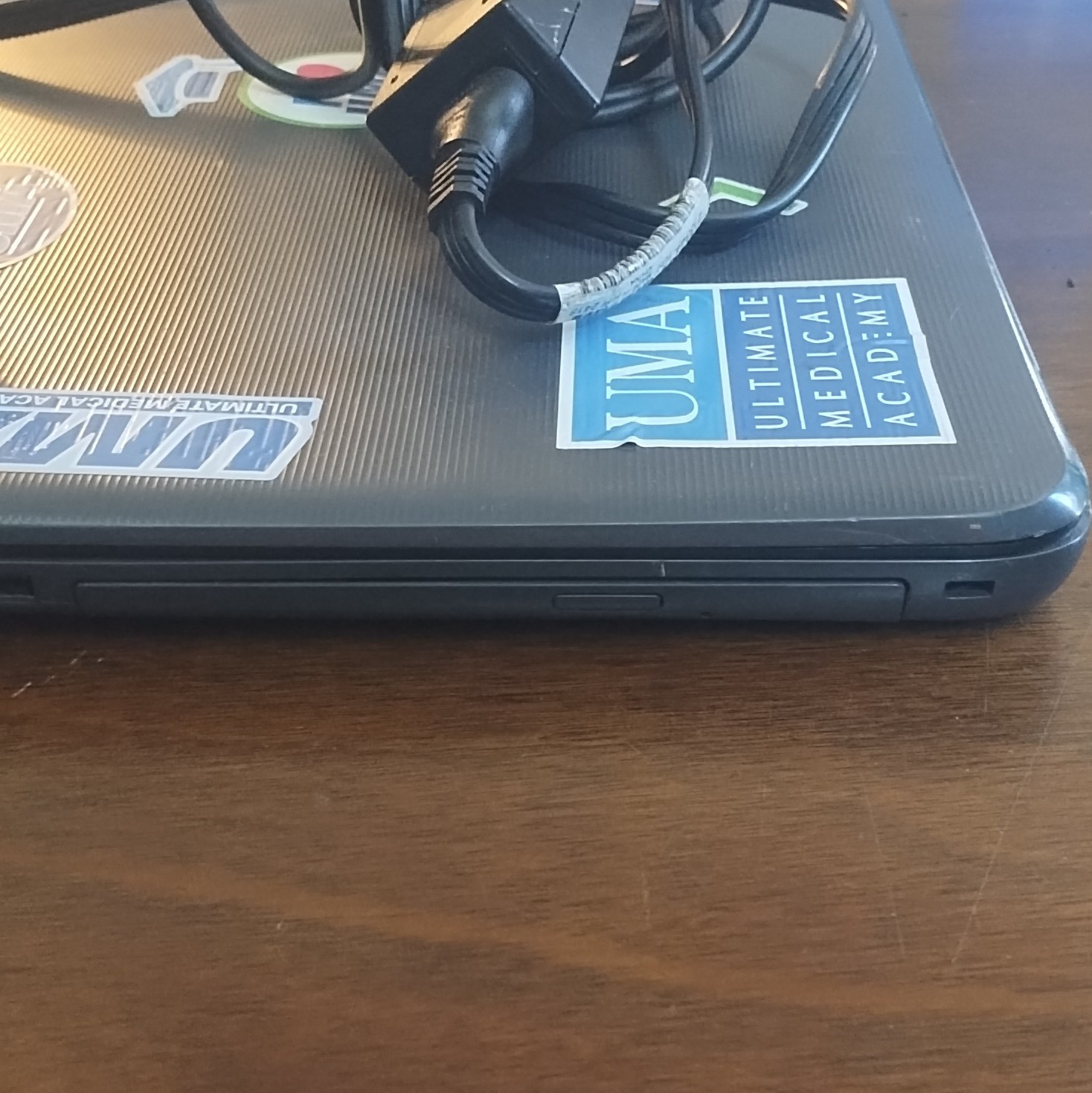 HP 15 Notebook 15.6″ AMD A-Series 2.0GHz 4GB RAM 500GB HDD Windows Black