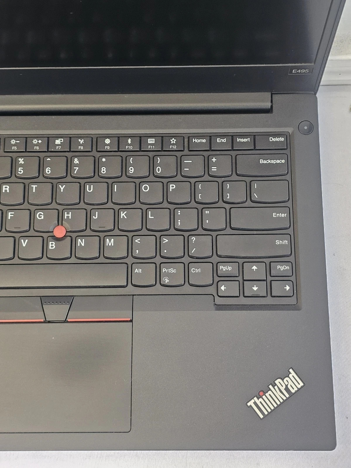 Lenovo ThinkPad E495 Laptop – AMD Ryzen 5-3500u -4GB RAM – 500GB HDD – Win 10