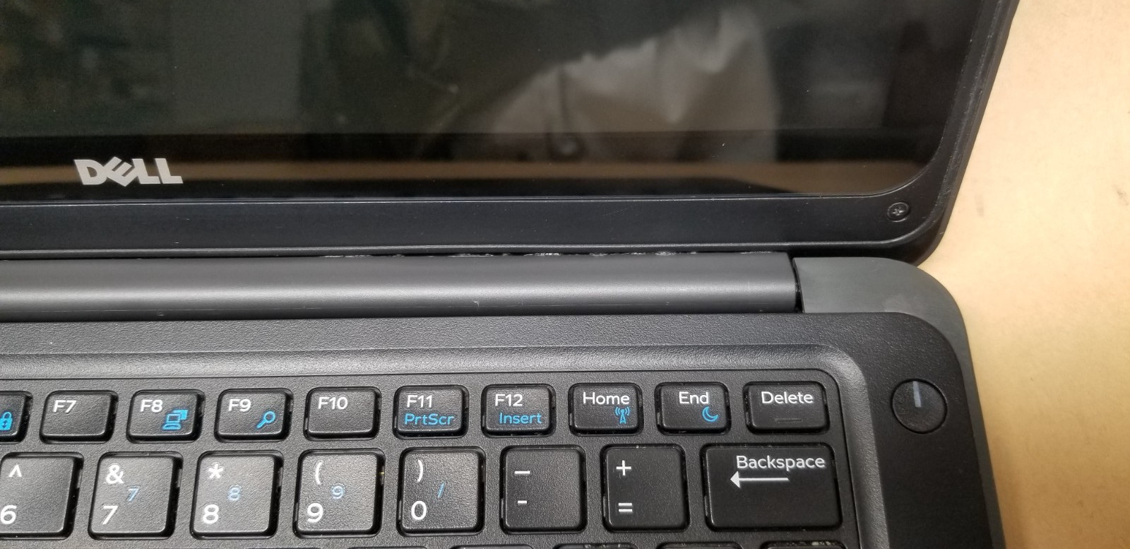 Dell Latitude 3380 13.3” TOUCH, I3-6006U, 8GB RAM, 128GB SSD, WINDOWS 11 PRO