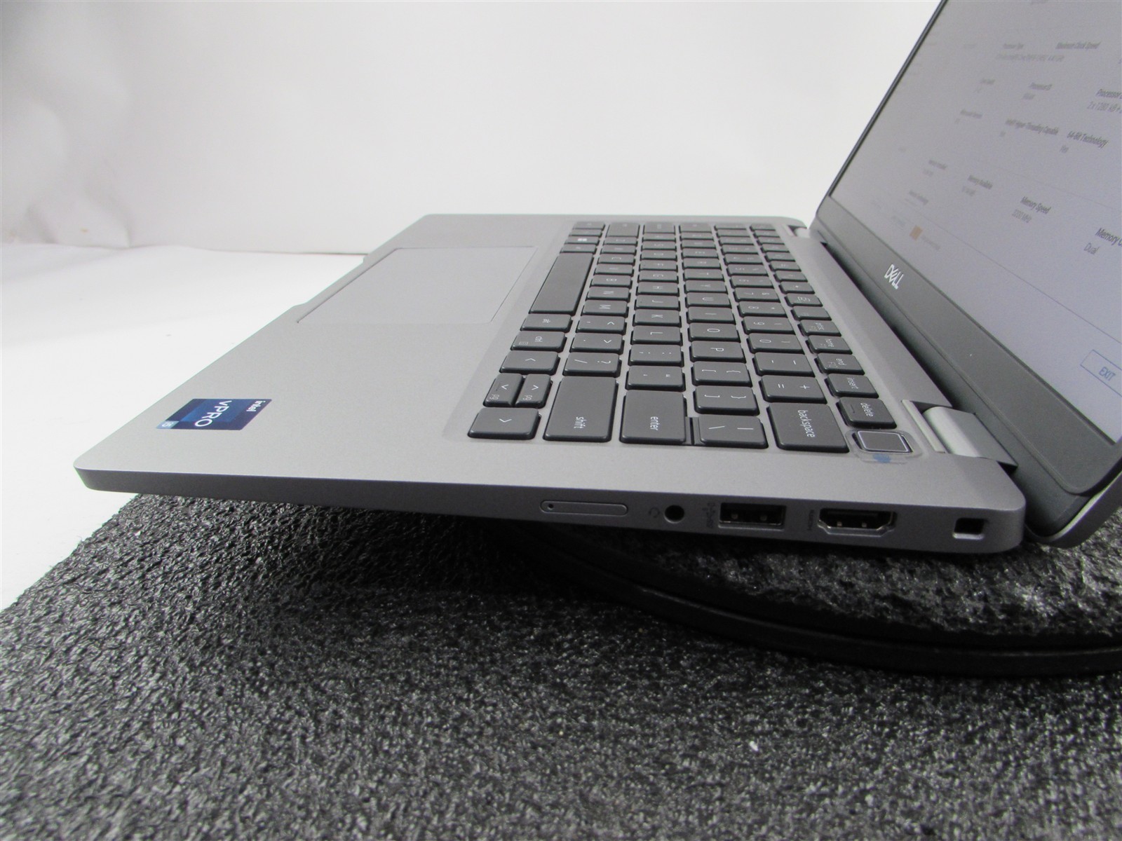 DELL LATITUDE 5330 FHD TOUCHSCREEN I5-1245U 10 CORE 512GB SSD 16GB RAM NO O.S
