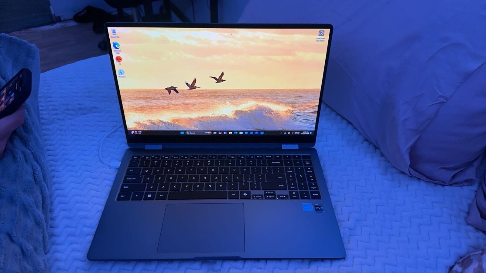 Samsung Galaxy Book2 Pro 360 15.6″ (1TB SSD, Intel Core i7 12th Gen., 4.70 GHz,