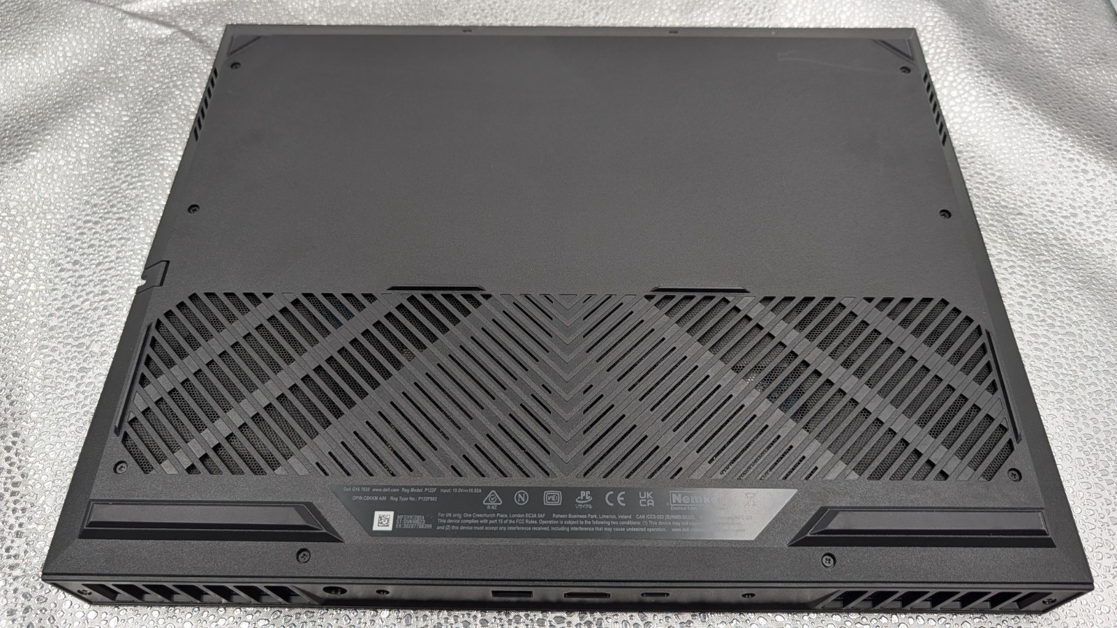Dell G16 7630 16″ QHD+ 240Hz i9-13900HX RTX 4070 32GB RAM 1TB SSD