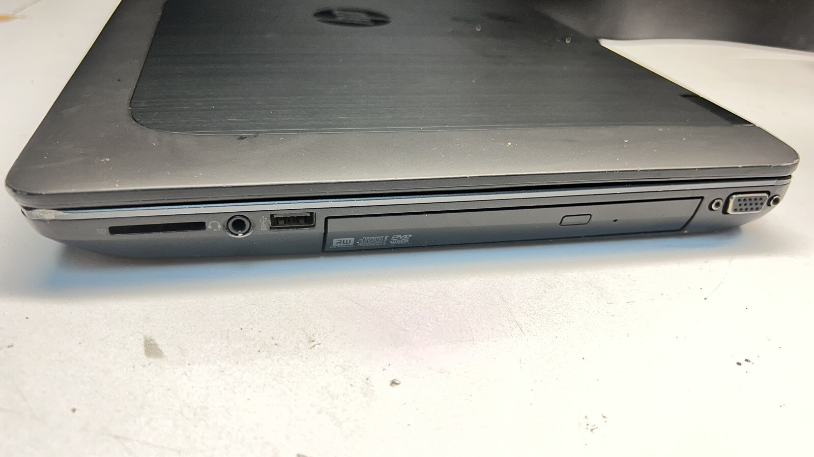 HP ZBOOK 15 G2 15.6″ FHD i7-4710MQ 8GB RAM Dual Video Card K1100M DVD/RW Read!
