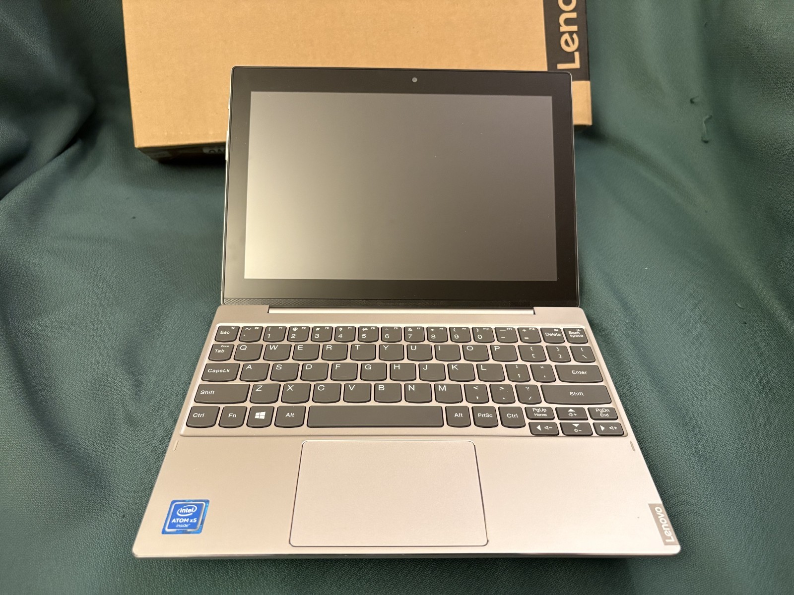 Lenovo MIIX 320-10ICR 2in1 Tablet + Keyboard – Intel Atom x5 2GB RAM 64GB MINT