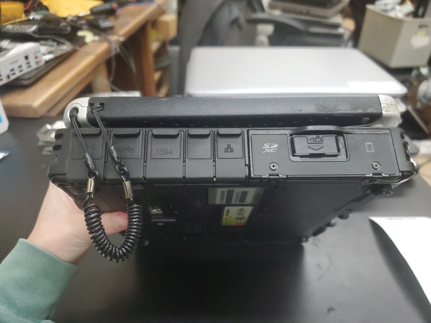 Panasonic Toughbook CF-19, i5-3610ME @ 2.7GHz, 8GB RAM, NO HD/caddy 8500 Hours