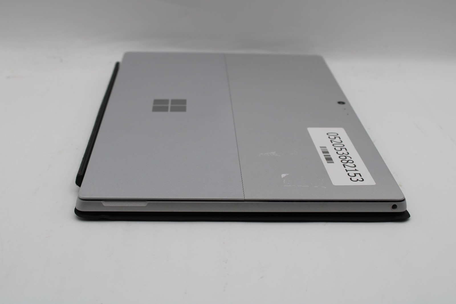 Microsoft Surface Pro 5 1796 _ m3-7Y30 _ 4GB RAM _ 128GB Internal SSD _ No OS