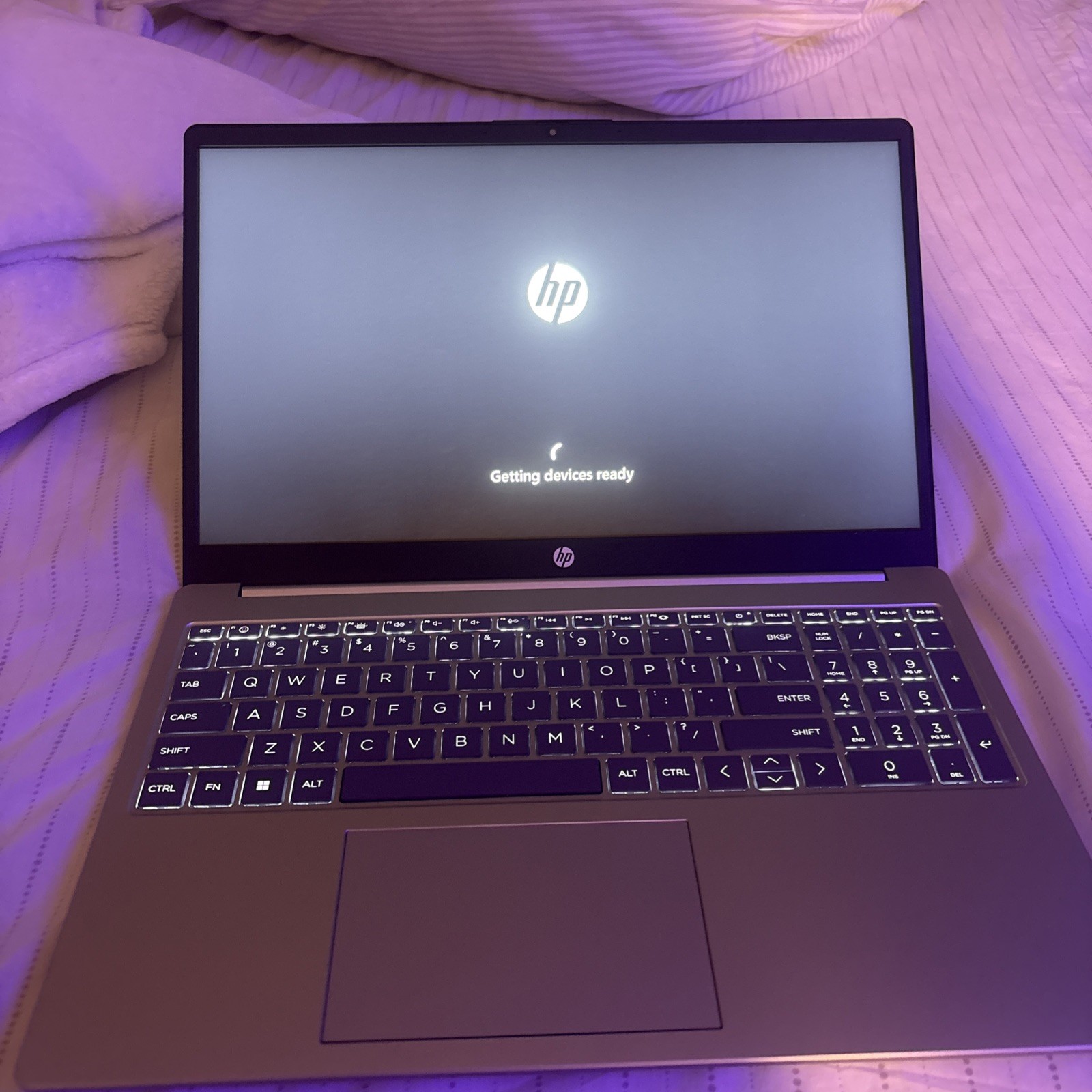 HP 15.6″ Touch-Screen Laptop AMD Ryzen 5 7520U need gone fast