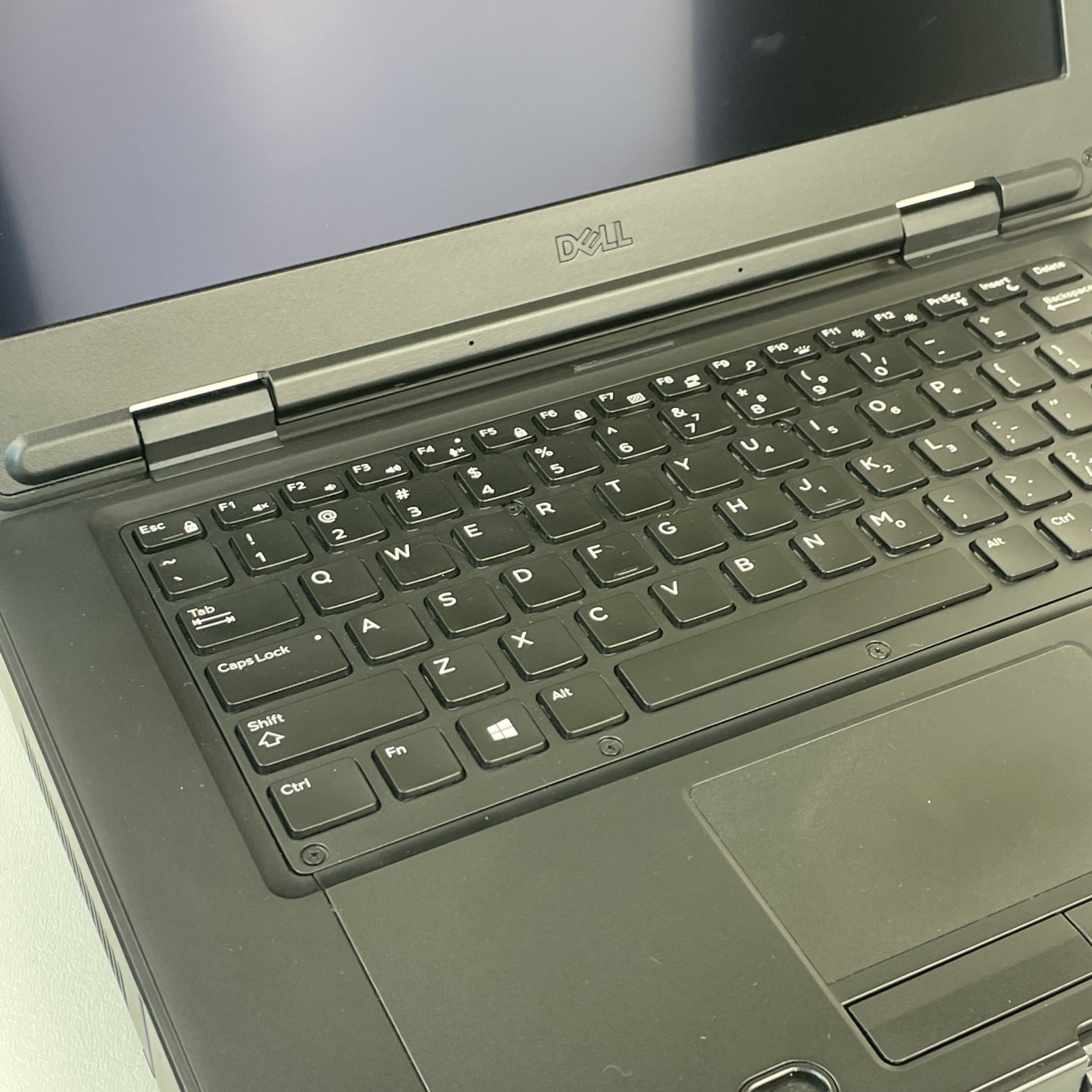 Dell Latitude 5424 Rugged 14″ i5-8350U 16GB RAM 256GB SSD Touch Win11 w/ Charger