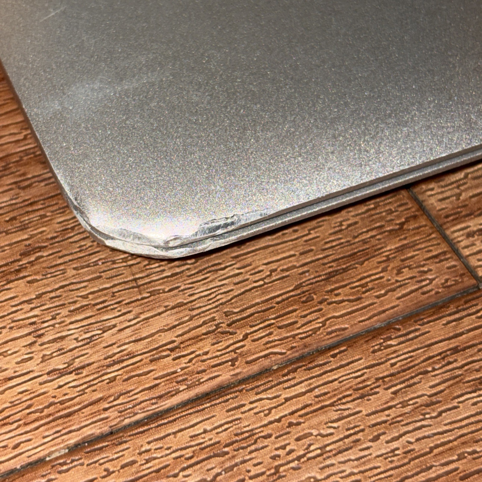 13″ Apple MacBook Air Mid 2013 – 4 GB, i5-4250U 1.3 Ghz – NO POWER