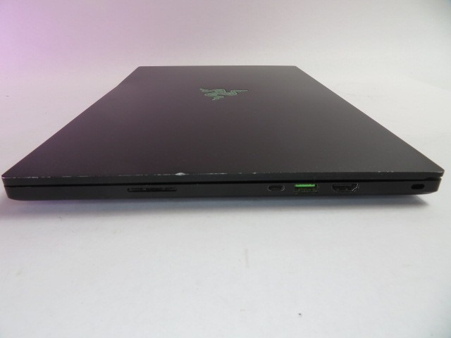 RAZER BLADE 15 ADVANCED RZ09-03005E43 i7-10875H 32GB 1TB NVMe RTX 2080 W11PRO