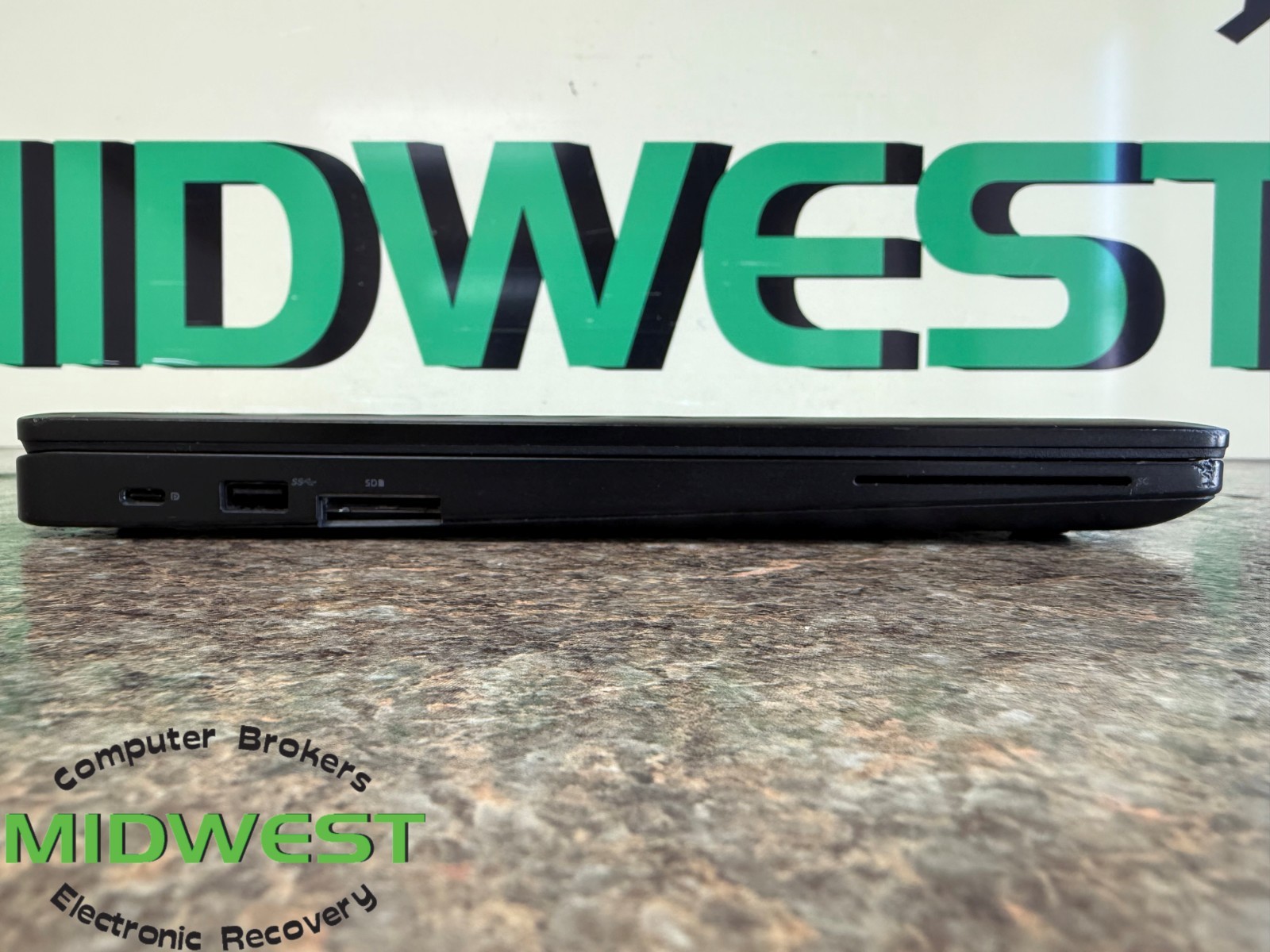 (Lot of 4) Dell Latitude 5580 i5 6th & 7th Gen./i7 7th Gen. laptops (see desc.)