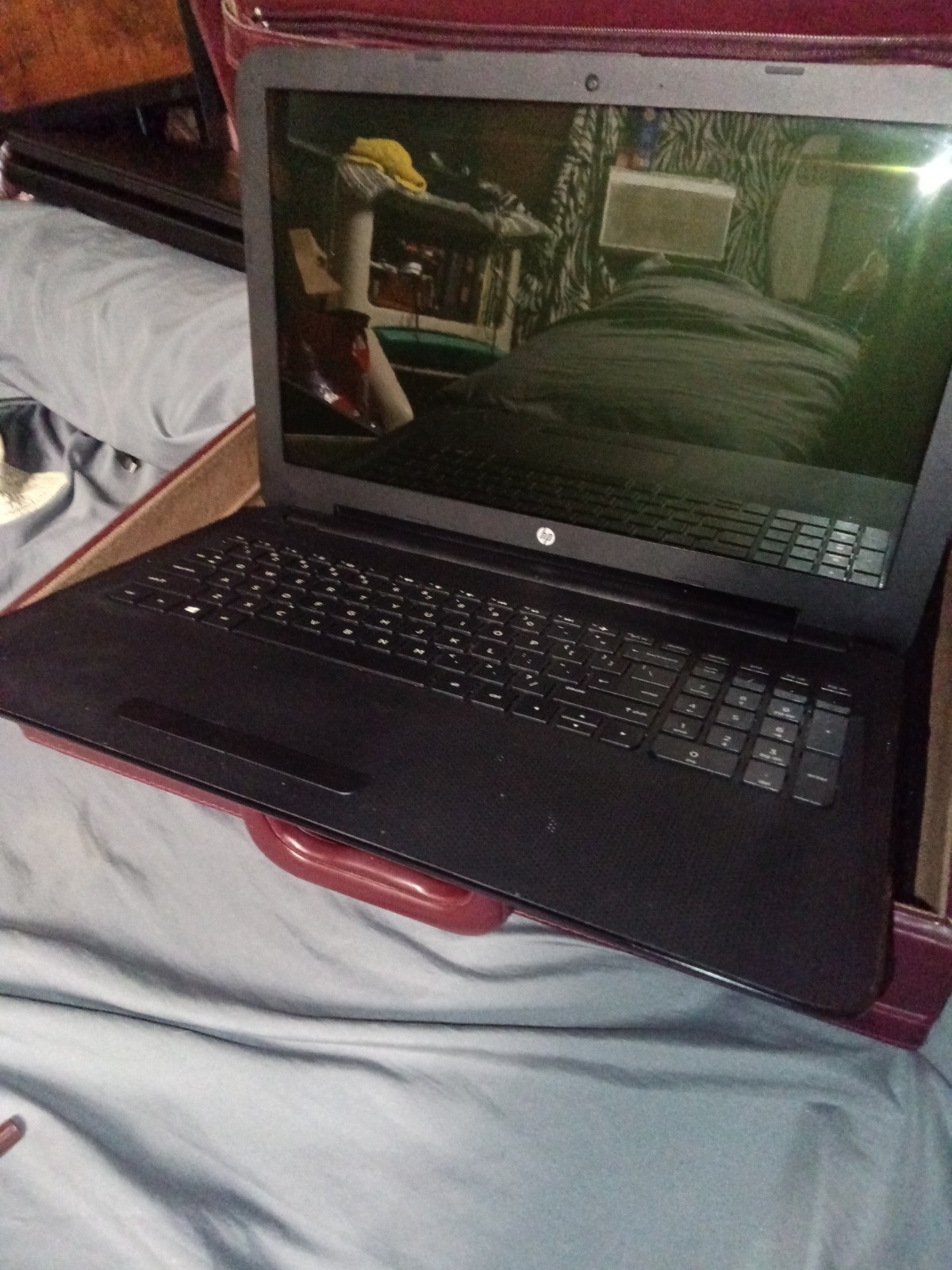 Dell Latitude E5440, HP Zbook 15, Dell Inspiron 3585, HP Model 15-af131dx…