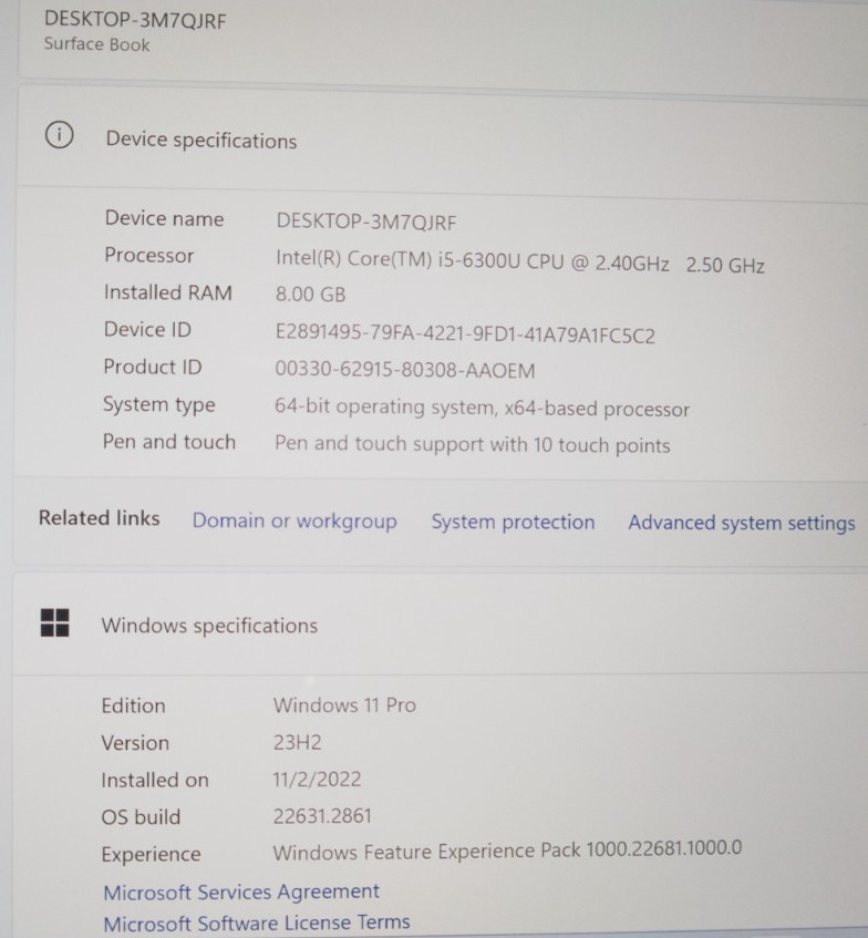 Microsoft Surface Book 13.5″ i5 128 GB SSD 8GB RAM Wins 11 Touch Screen