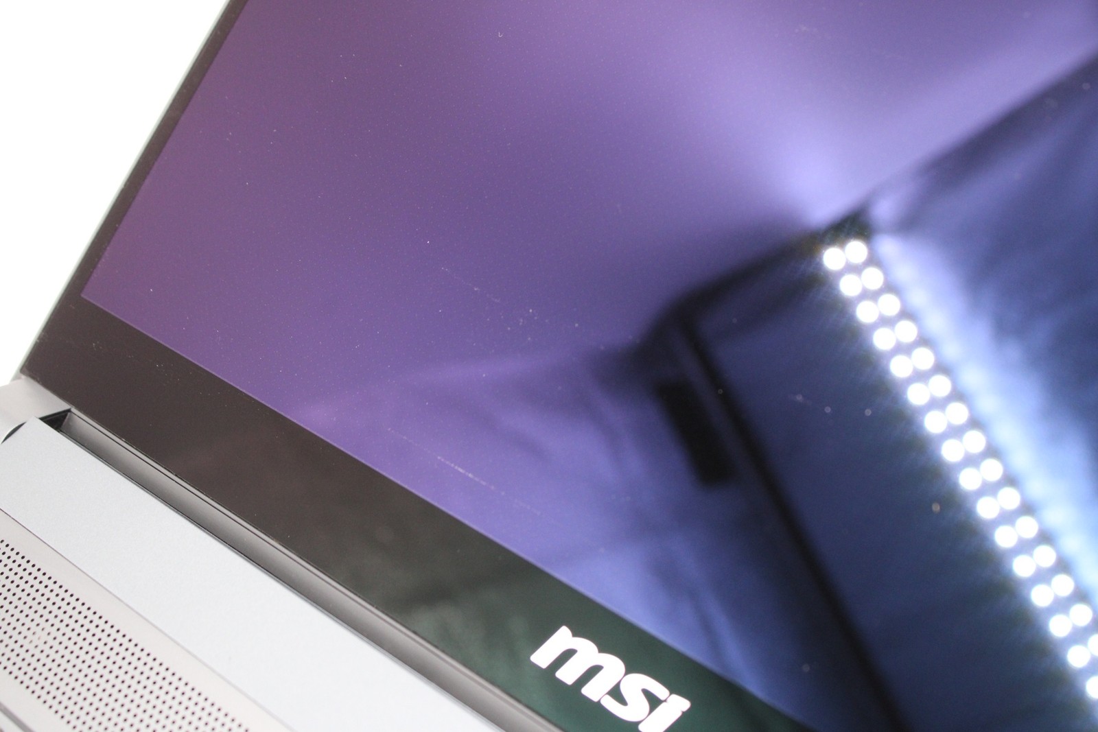 MSI WS66 11UKT 221 i7-11800H 32GB/ 1TB Windows 11 Pro RTX A3000 *No Charger*