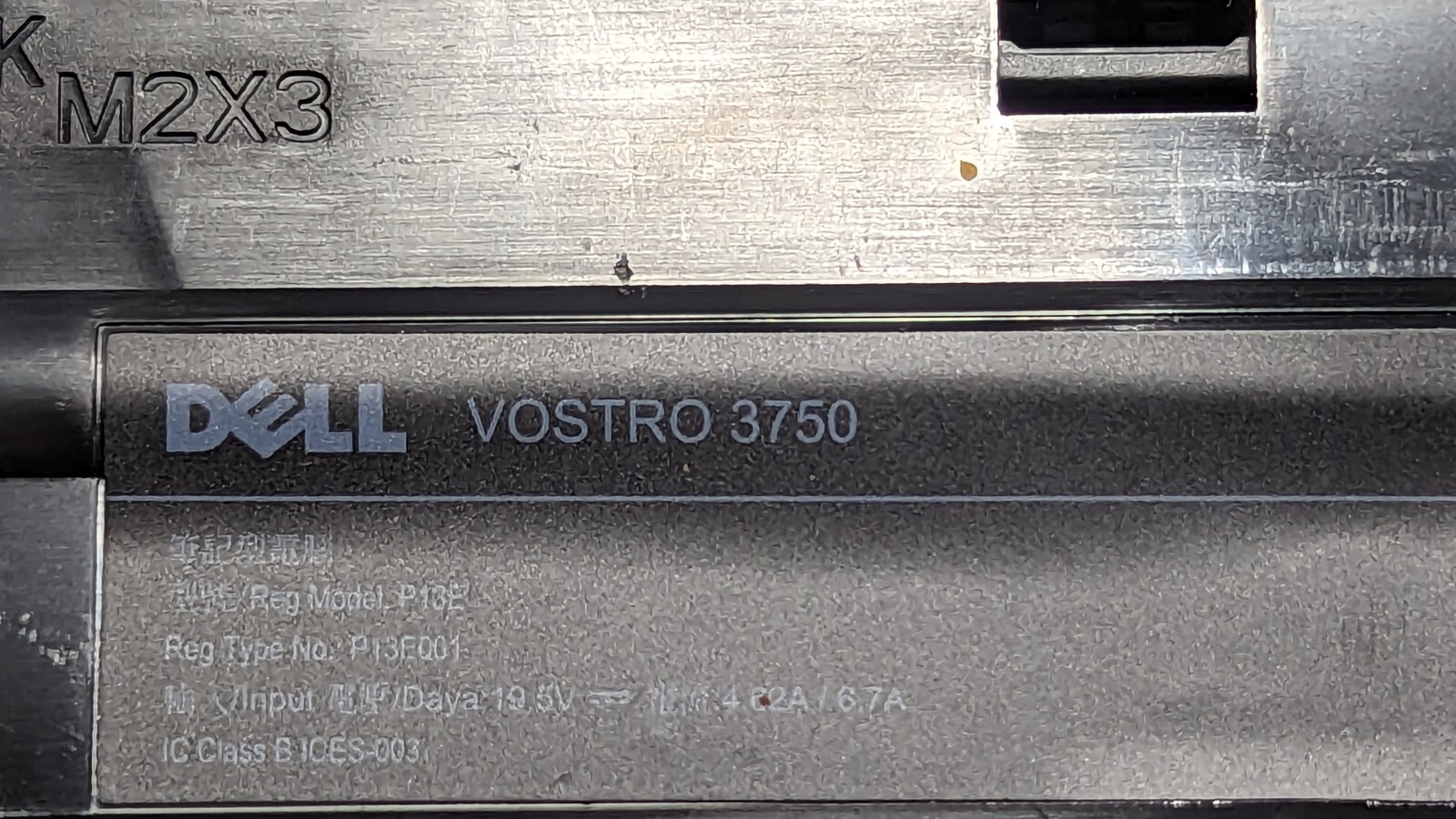 Dell System Vostro 3750 Laptop Core i3-2330M @ 2.20GHz 8GB RAM 200GB HDD