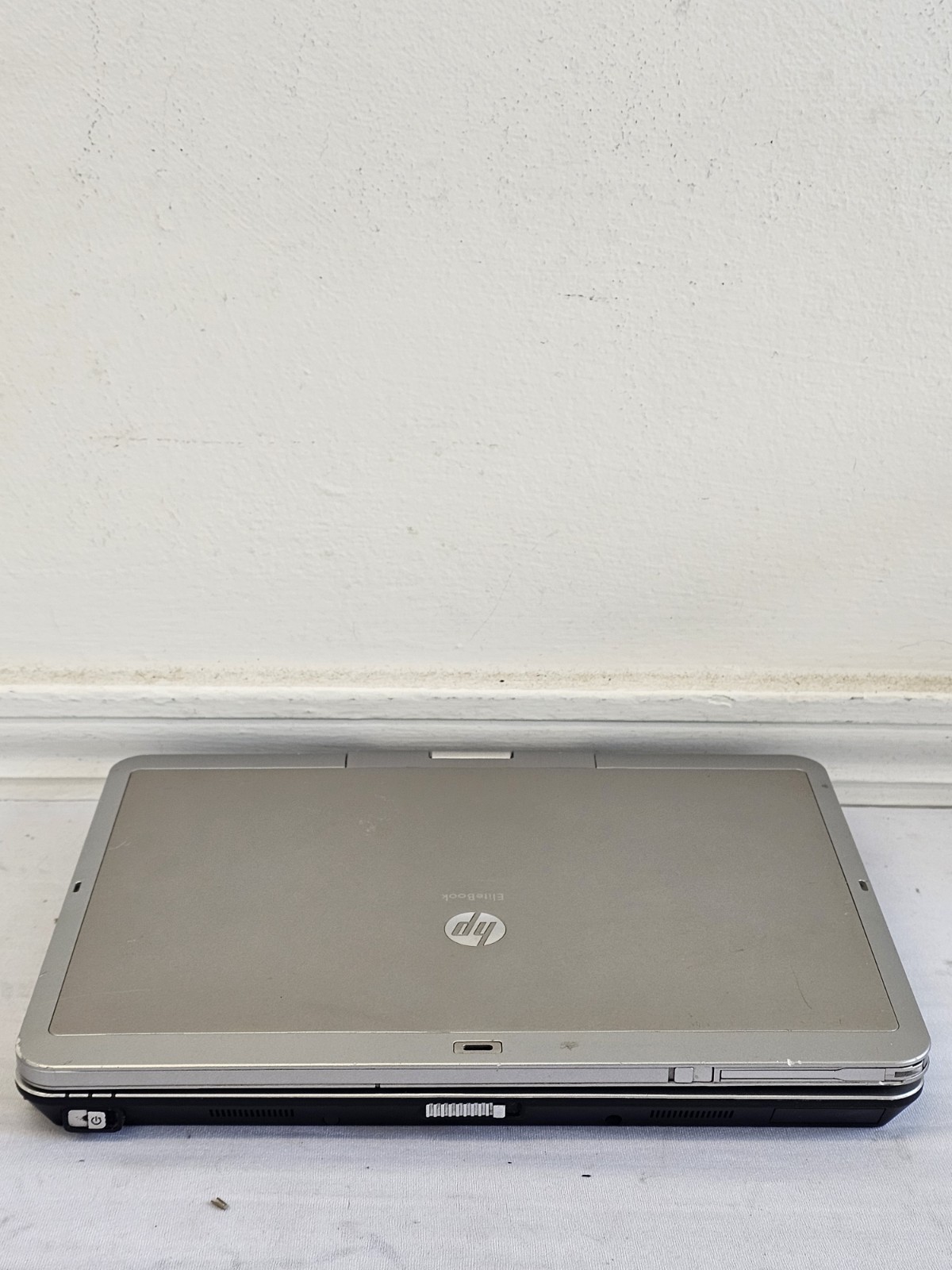 HP EliteBook 2760p Laptop – Intel i5-2410m – 4GB RAM – Parts/Repair – READ
