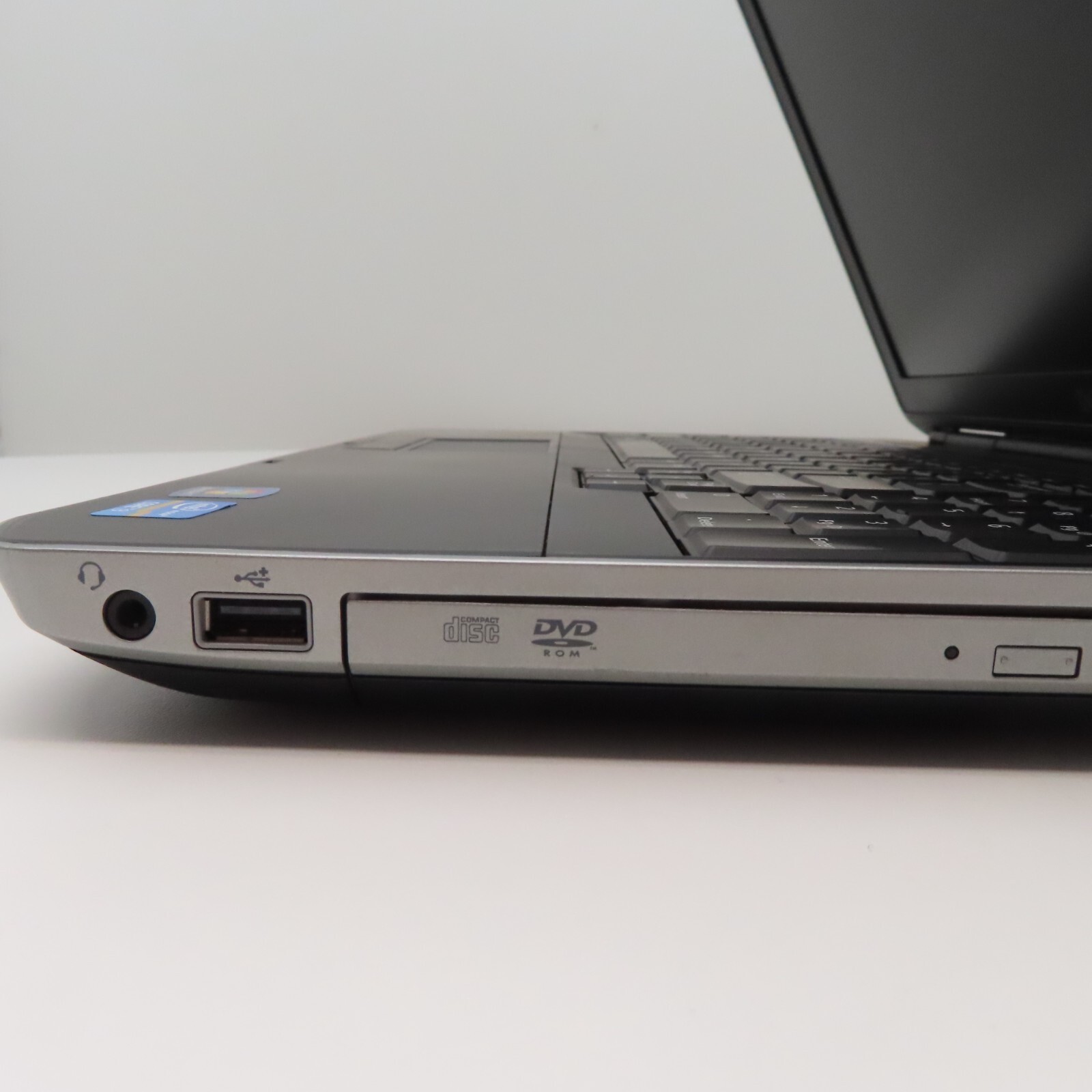Dell Latitude E5530 Laptop Intel Core i3 2.50GHz 2 Cores 4GB Ram DDR3