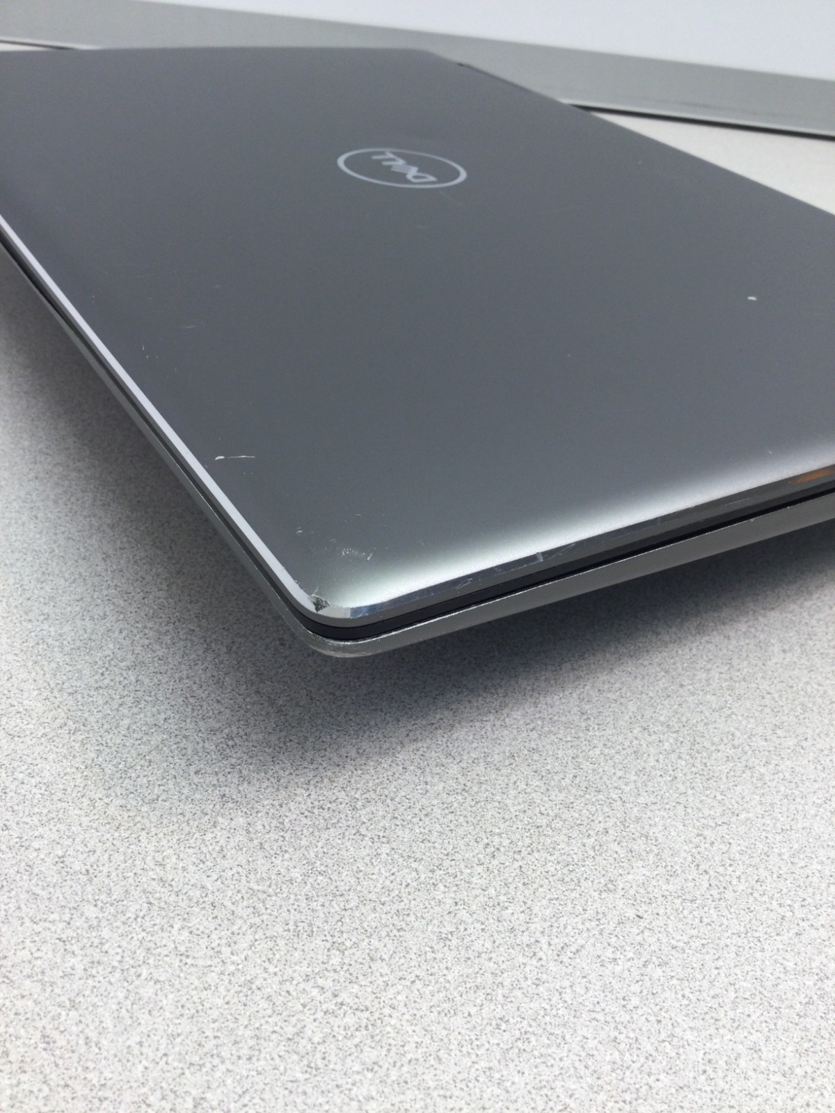 dell inspiron 7573 intel core i5-8250u cpu 1.60ghz 15.6”