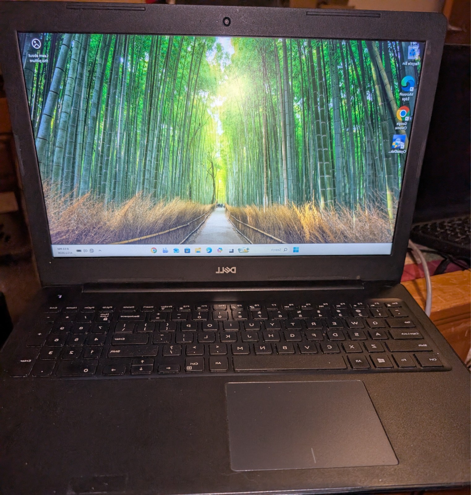 Dell Latitude 3590 Laptop, i5-8250U, 8GB DDR4. 256 GB NVMe, Wifi + BT, Win11 Pro