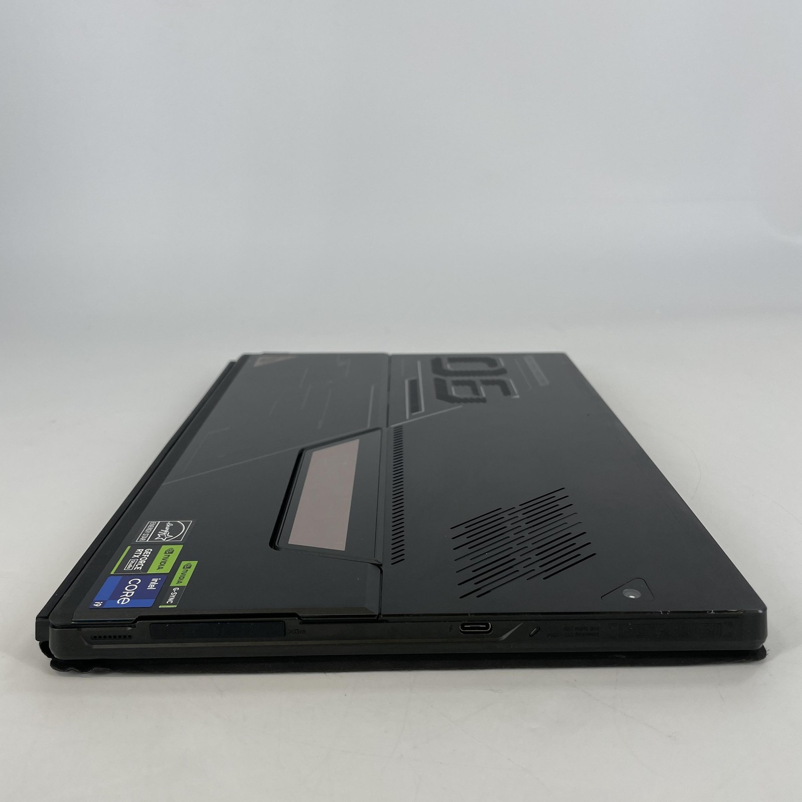 Asus ROG Flow Z13 GZ301 13.4 165Hz QHD+ TOUCH 2.6GHz i9-13900H 16GB 1TB RTX 4050