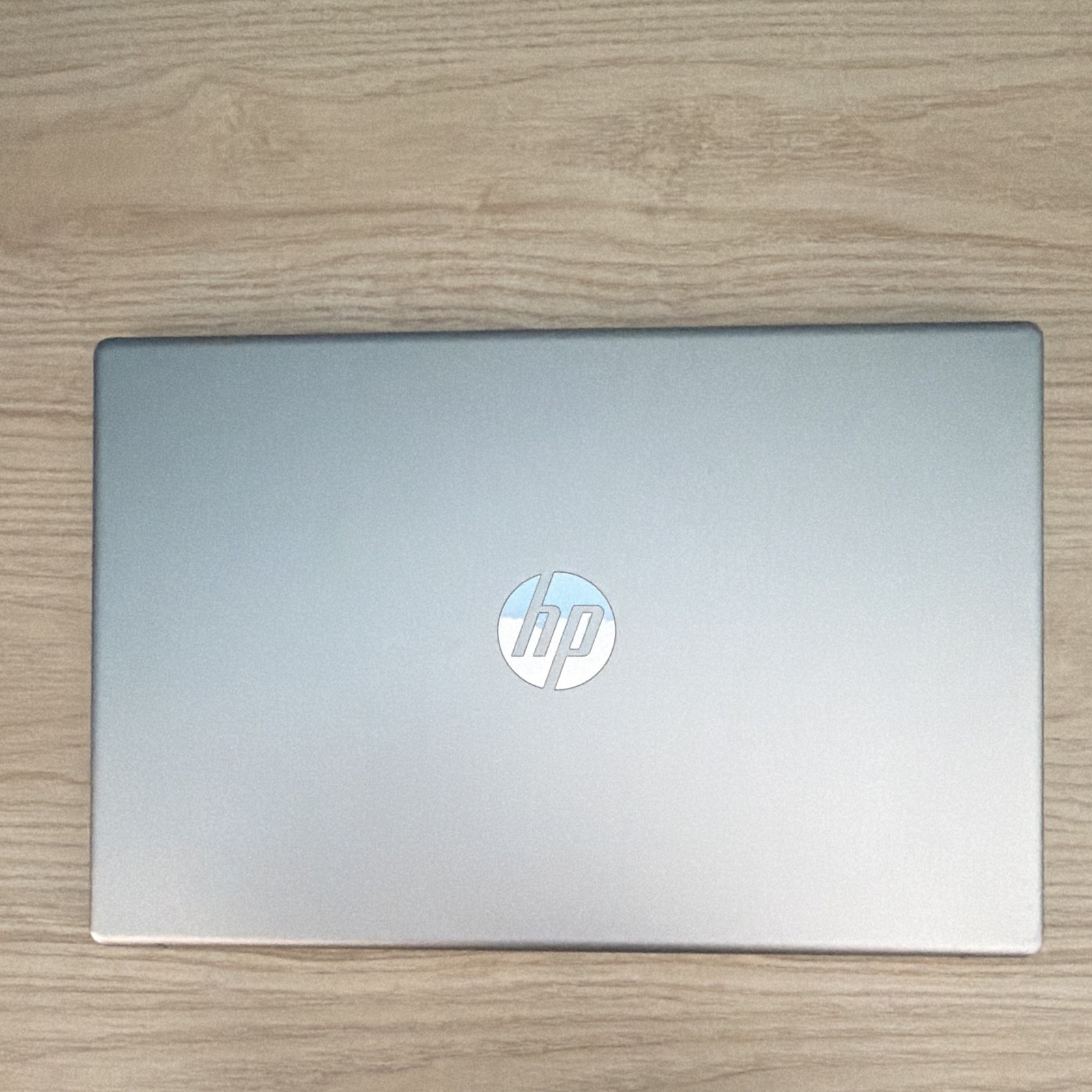 HP 15.6″ Touch-Screen Laptop, AMD Ryzen 5, 8GB Memory, 512GB SDD, Natural Silver