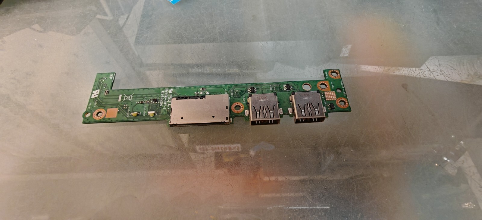 ASUS X411 S410 2 USB LED CARD SD READER X411UA_IO REV. 2.0