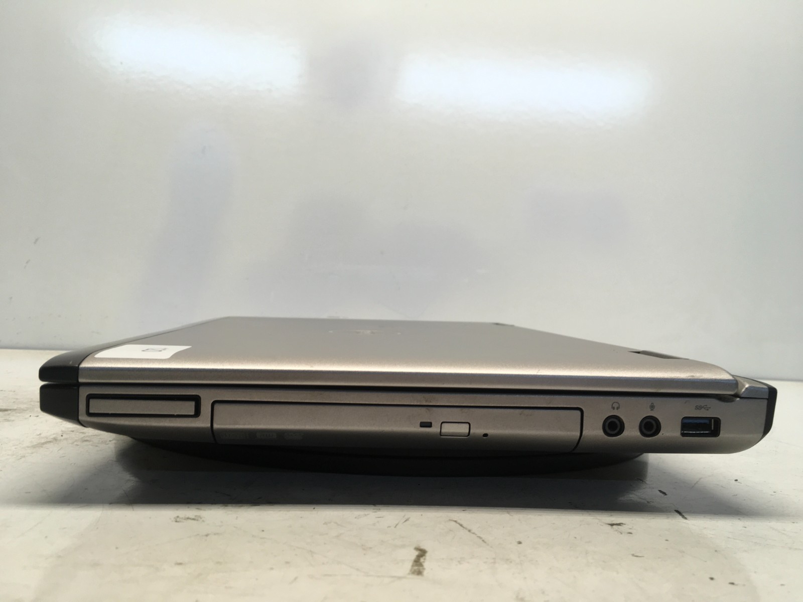 Dell Vostro 3550 Intel i3-2310 2.1GHz 3 GB NO HDD