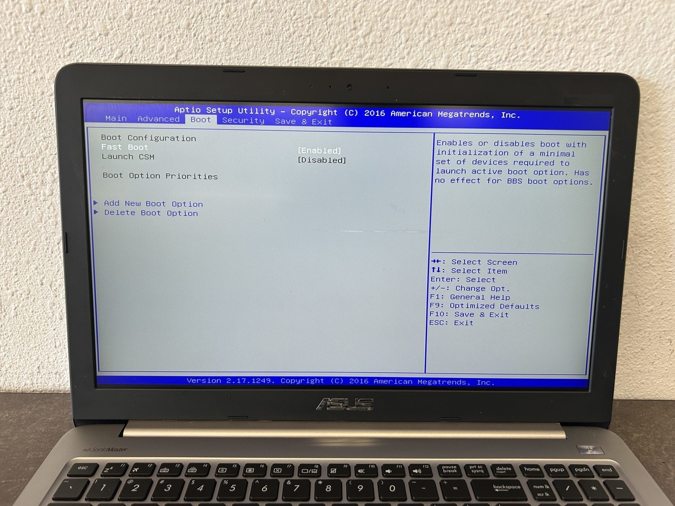 ASUS K501U Intel Core i7-6500U, GTX 960M (PARTS ONLY, Stuck in BIOS)