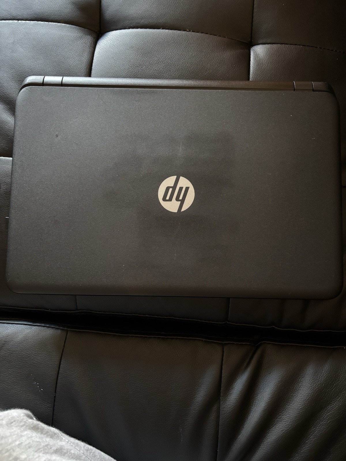 HP 15-DB0068CA 15.6″ (500GB HDD, AMD A4-9125, 2.3GHz, 4GB) Laptop- Black