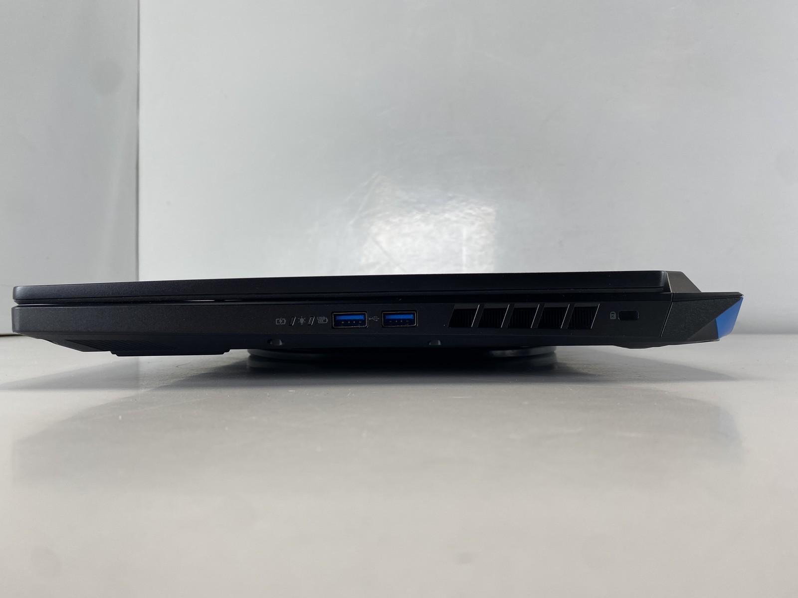 Acer Laptop Predator PHN16-7176H5 16″ Intel Core i7-13650HX 512GB RTX 4060