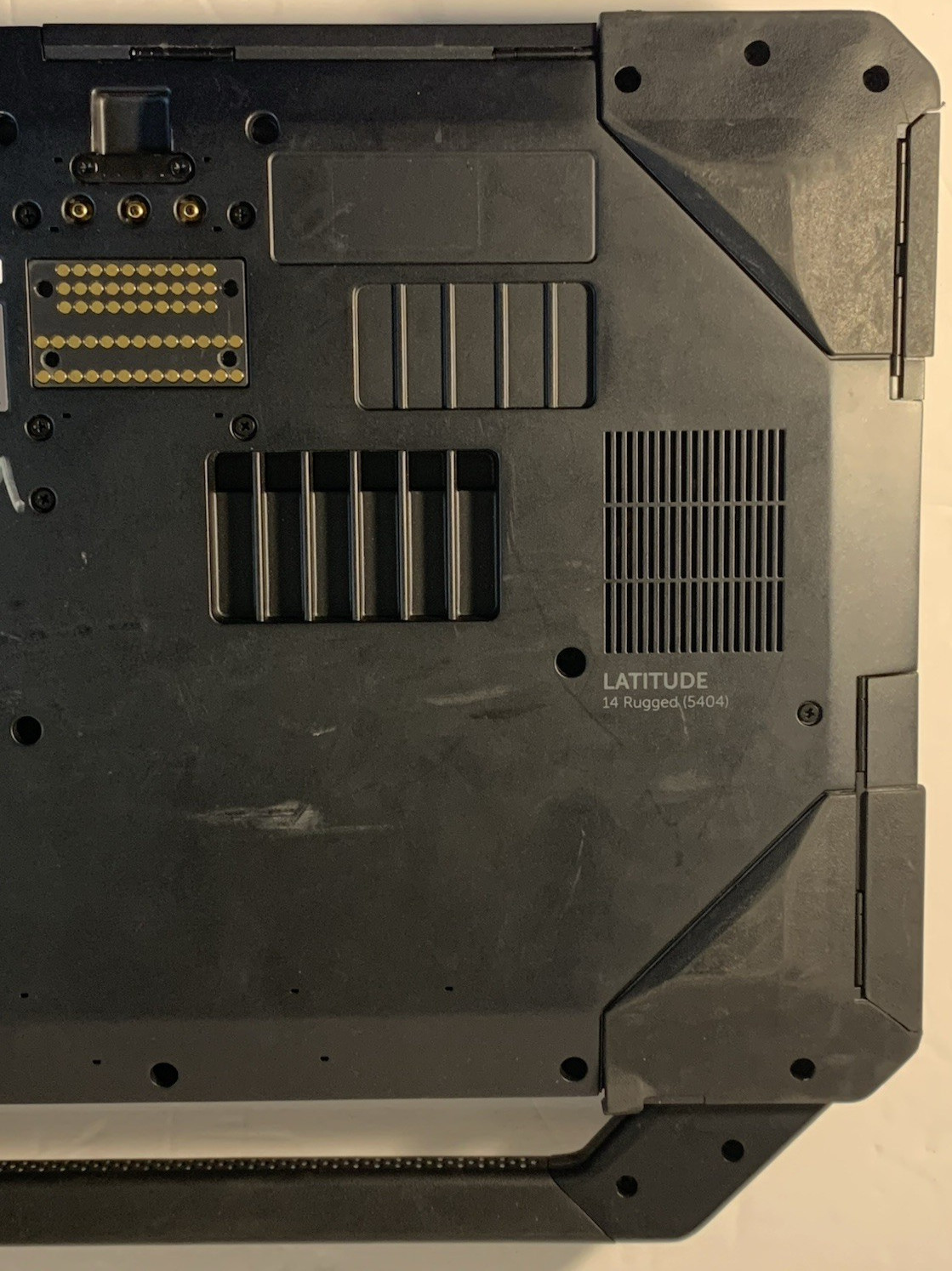 DELL LATITUDE 5404 RUGGED TOUCH i5-4310U 2.0GHZ 8GB RAM 256 SSD Win 10 Touch