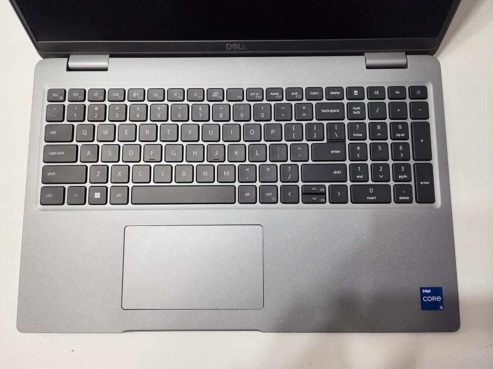 DELL COMPUTER LATITUDE 5540 (P19017884)