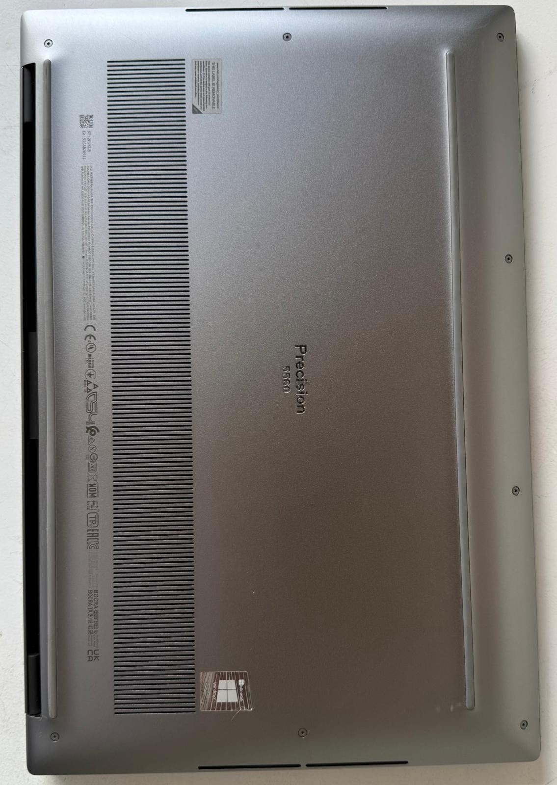 Dell Precision 5560 15.6 FHD i7-11850H 16GB RAM 512GB SSD NVIDIA T1200 4GB GPU