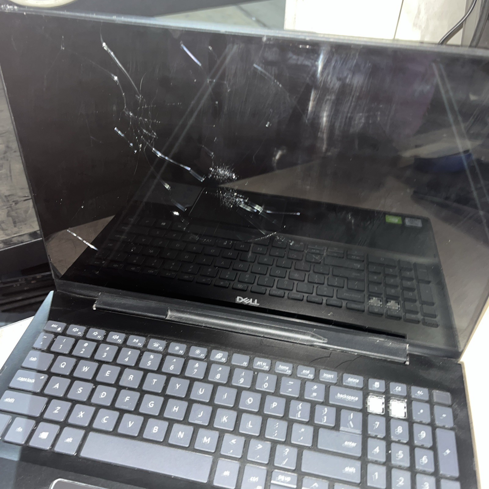 DELL INSPIRON 15 7000 2IN1 INTEL CORE I7-10510U 8GB RAM NO HD
