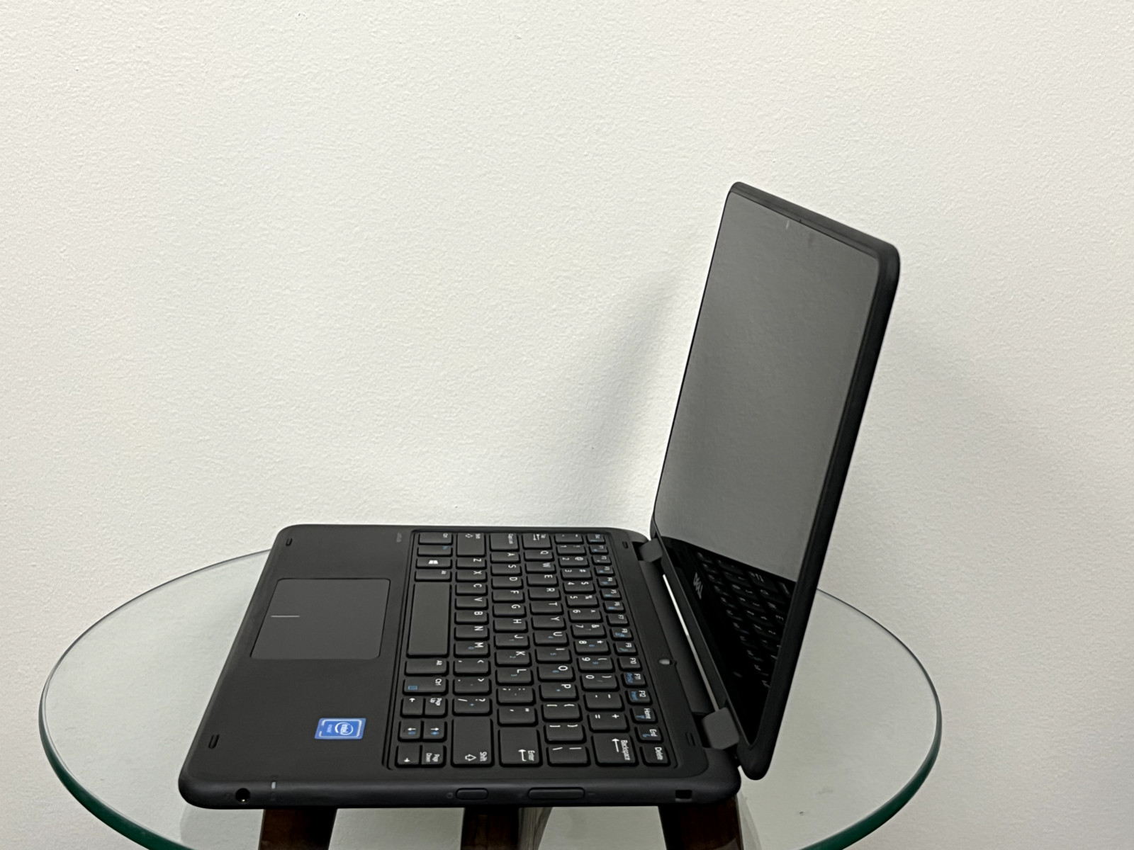 Dell Latitude 3189 11.6″ 2-in-1 Touch Laptop Celeron 4GB 64GB SSD Windows 11