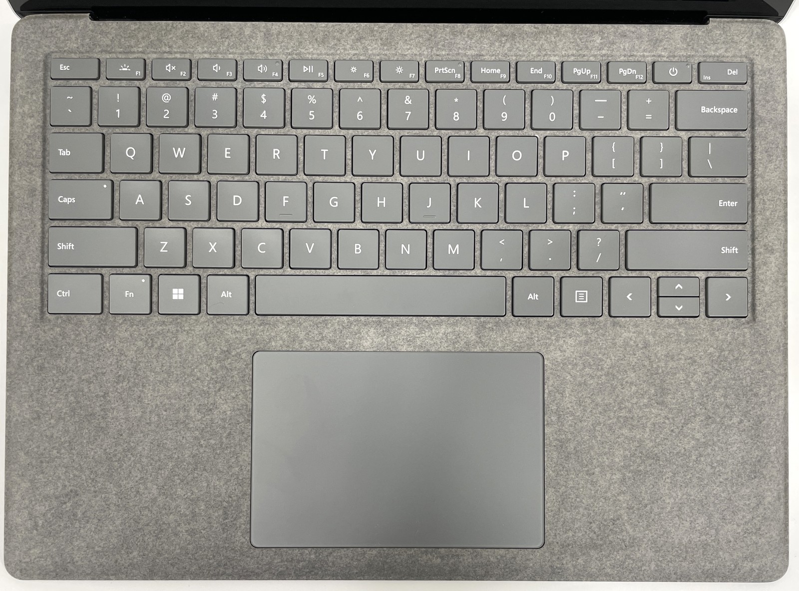 Microsoft Surface Laptop 5 1950 i7-1265U 512GB SSD 16GB RAM – No OS *Blemish
