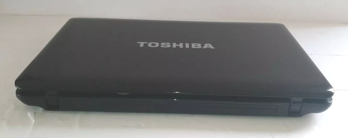TOSHIBA SATELLITE L655D-S 500GB 4GB AMD ATHLON II 2.10GHz Win 10 PRO