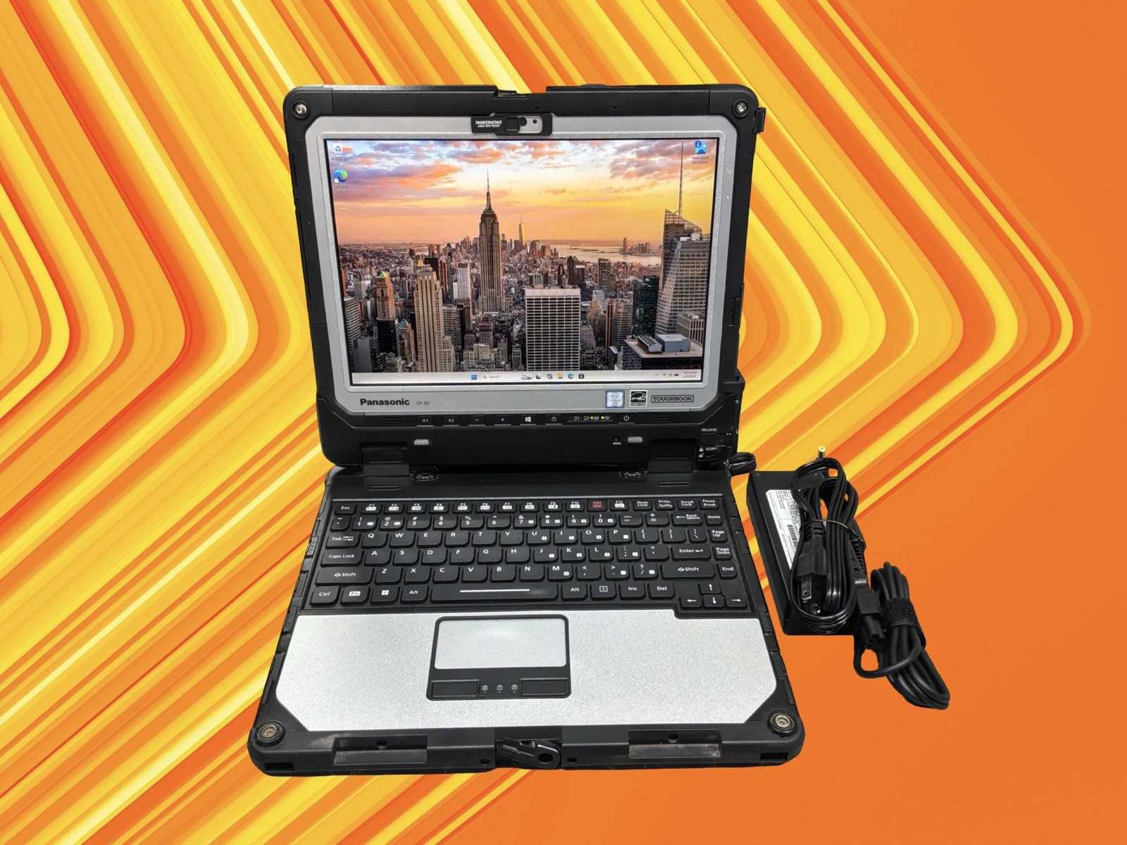 Toughbook Panasonic CF-33 I5-6300U 8GB RAM 256GB SSD Win11P W/CHARGER SEE DETAIL